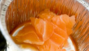 Prevention of growth of Listeria in smoked fish